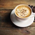 コーヒーの摂取量と健康への影響：科学的エビデンスに基づく最適な量とは