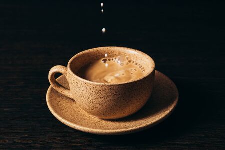 コーヒー摂取が睡眠の質に与える影響―最新研究から見る日本人の傾向