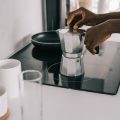 コーヒースタンドで提供するスイーツ・軽食メニュー提案