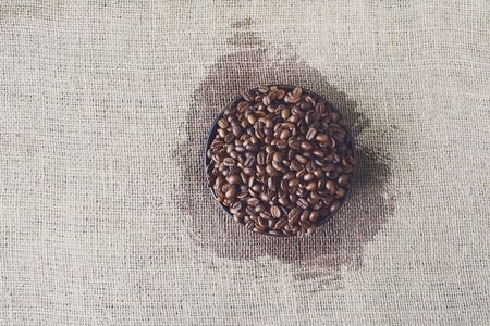 日本の気候とコーヒー豆の保存環境：湿度対策と鮮度保持法