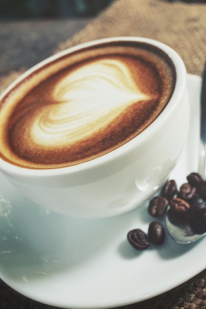 カフェ風おしゃれスイーツとおすすめコーヒーペアリングガイド