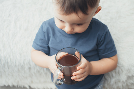 親子で体験！おうちで簡単にできるノンカフェインコーヒーのアレンジ方法