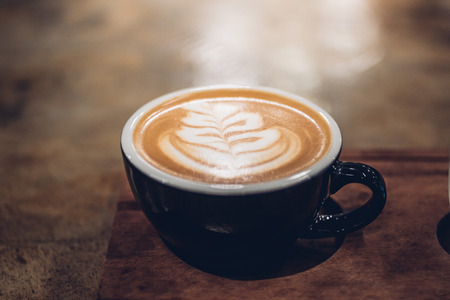 淹れ方別に見るコーヒーメーカーの選び方―ペーパードリップ・エスプレッソ・フレンチプレス