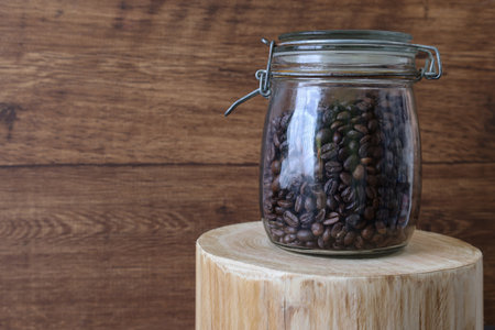 真空パックや密閉容器、日本のおうちでできるコーヒー豆保存術