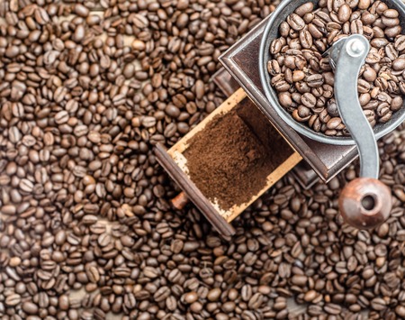 焙煎度合いごとの保存方法と日本の気候に合った注意点